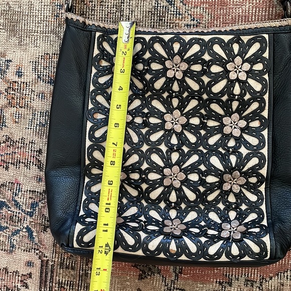 Brighton Gloria Tote - Picture 13 of 14